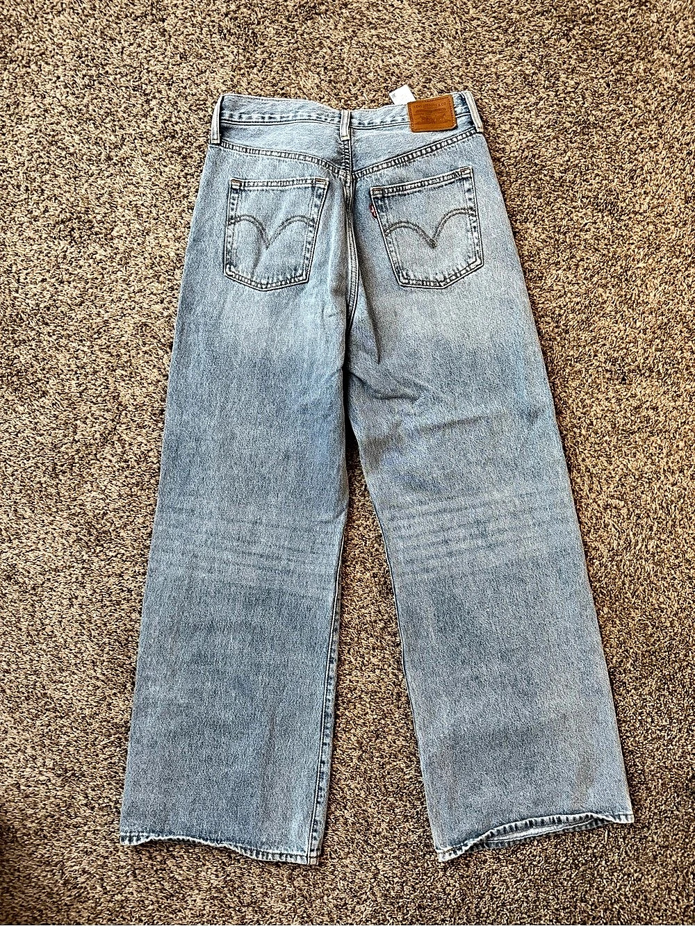 Levi's Ribcage Wide Leg - Picture 2 of 5